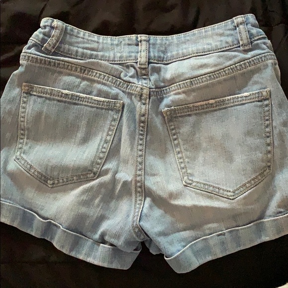 Pacsun high waisted shorts - Picture 2 of 2